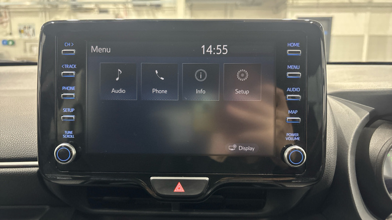 Toyota Yaris 1.5 Hybrid Design 5dr CVT Hybrid Hatchback